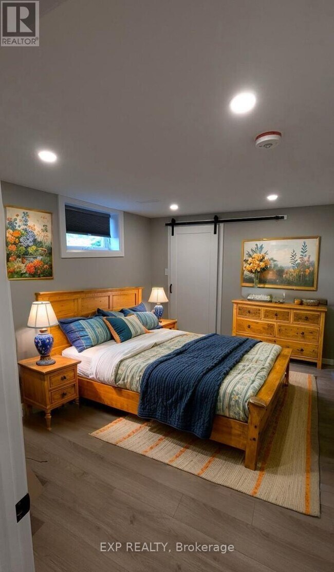 Building Photo - 260 Westwood Ave