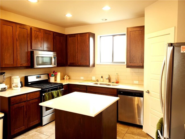 Building Photo - 2628 Witsome Loop