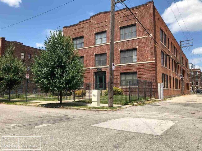 Foto del edificio - 434 W Alexandrine St