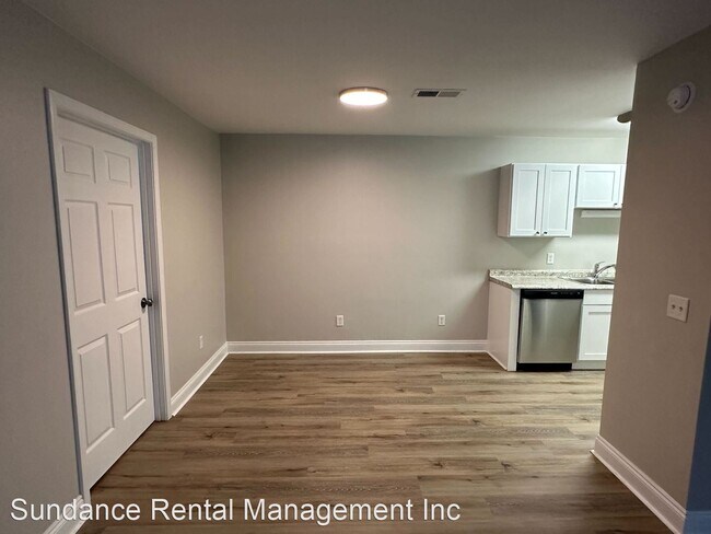 Building Photo - 3 br, 2 bath House - 8444-A Chisholm Road