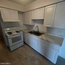 Building Photo - 3708 Estelle Ave