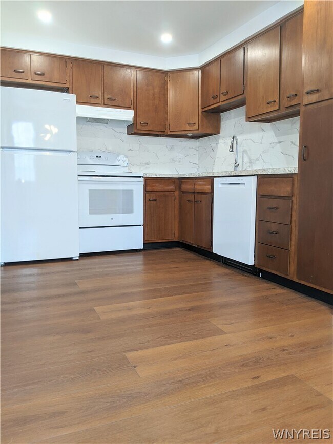 Foto del edificio - 202 S Union Rd