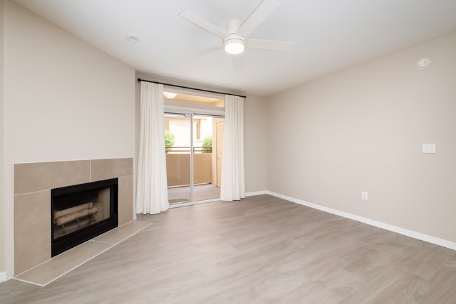 Building Photo - 10410 N Cave Creek Rd