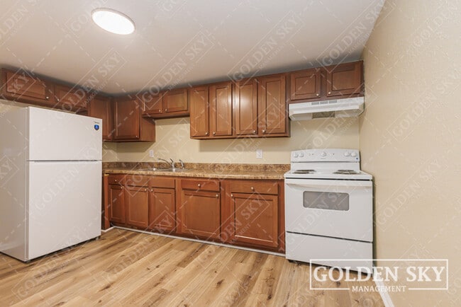 Building Photo - 1609 S Gharkey St