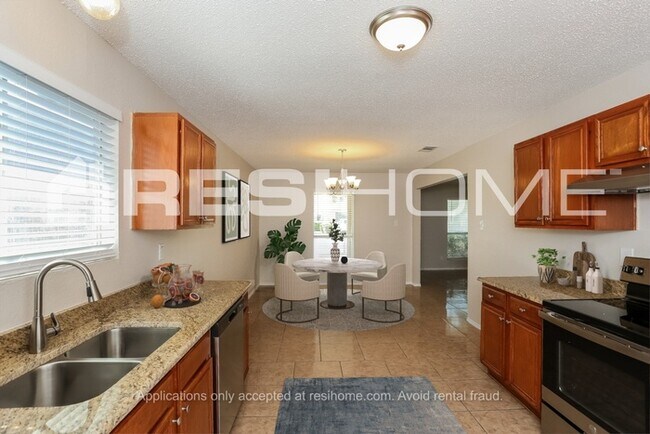 Building Photo - 7304 Buford Dr