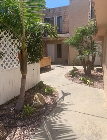 Primary Photo - 16571 Jib Cir