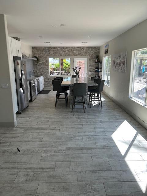 Building Photo - 38580 Rancho Los Cerritos Dr