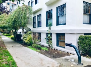 Building Photo - 1601 Comox St