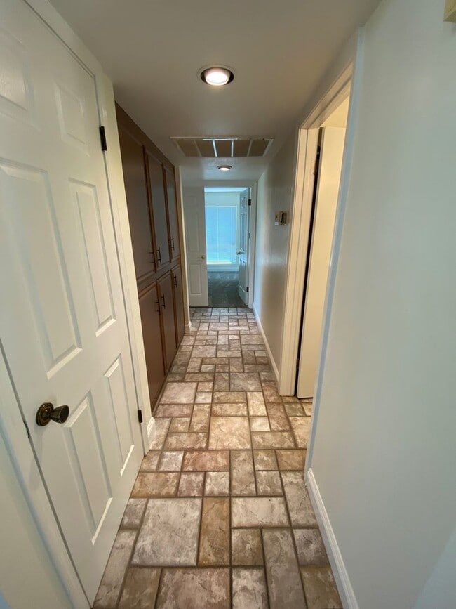 Foto del edificio - 17130 Advantage Pointe Ct