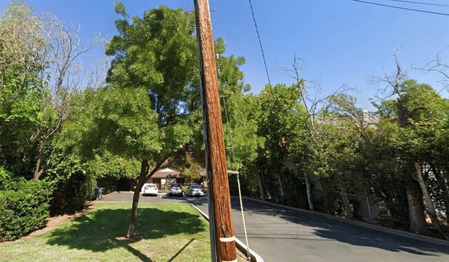Foto del edificio - 2142 Butte St