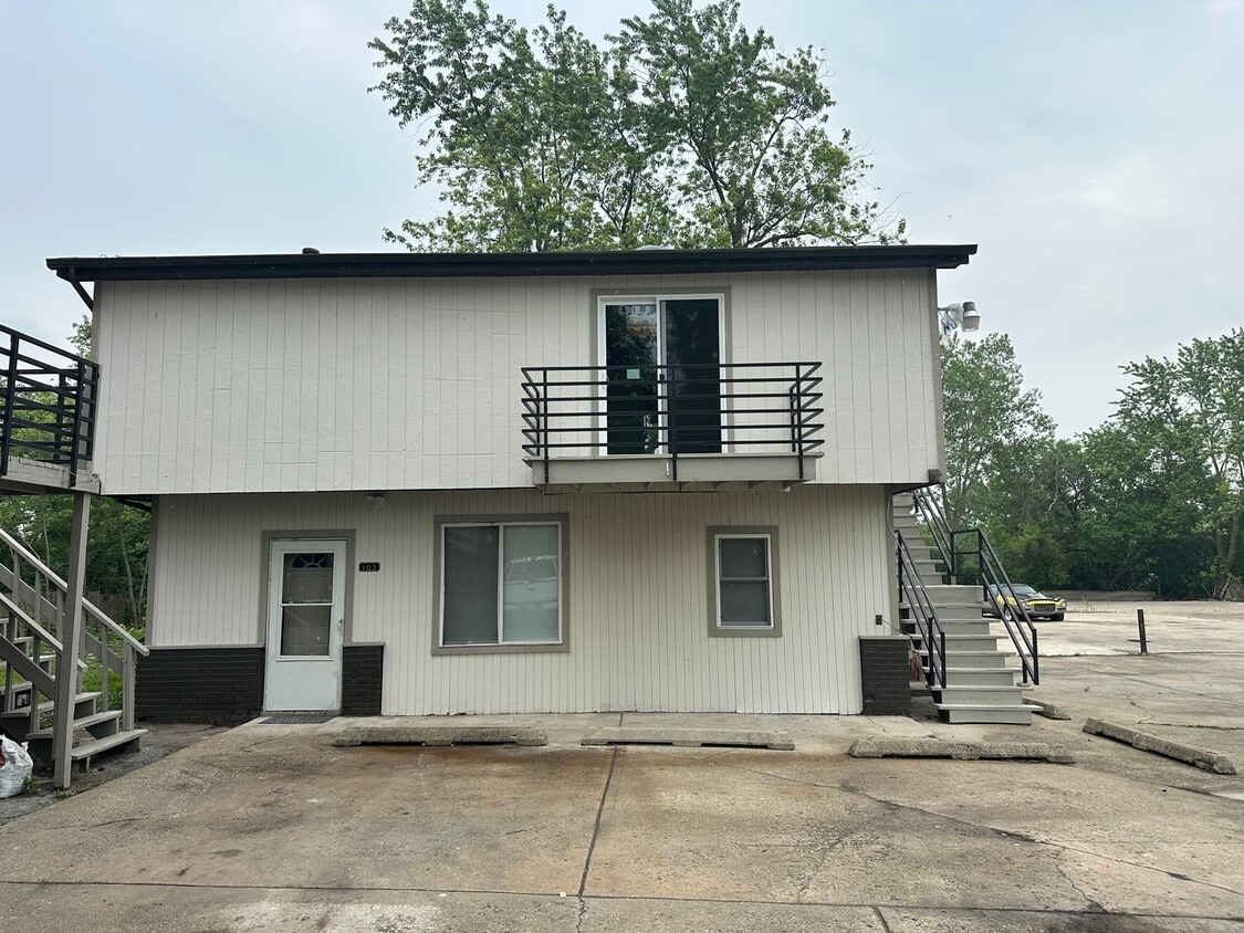Primary Photo - 22525 State St