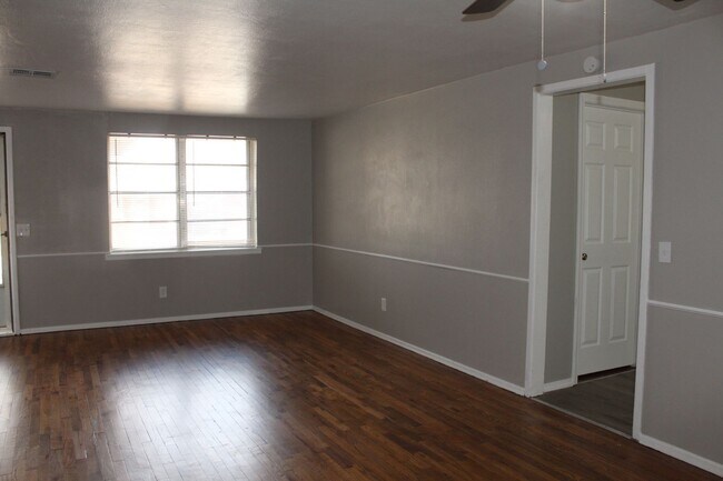 Photo - So Close to Tinker! House