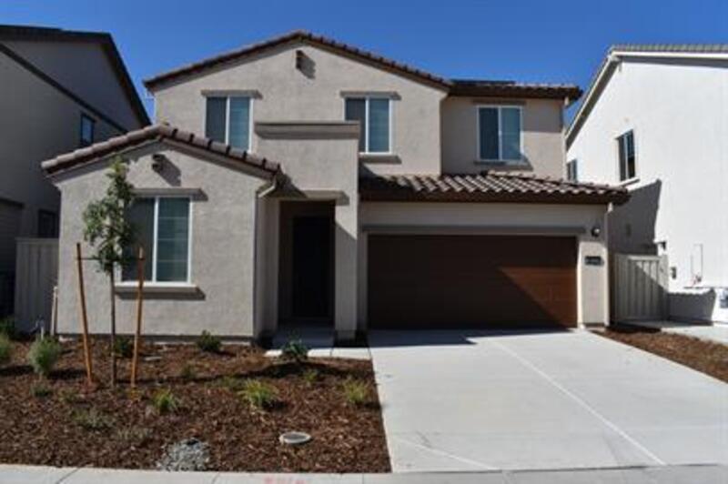 Foto principal - 8168 Oxbow Landing Loop