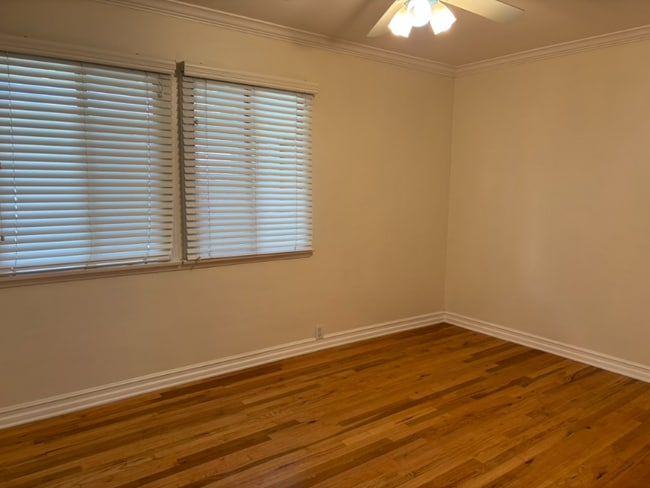 Foto del edificio - 534 N Niagara St