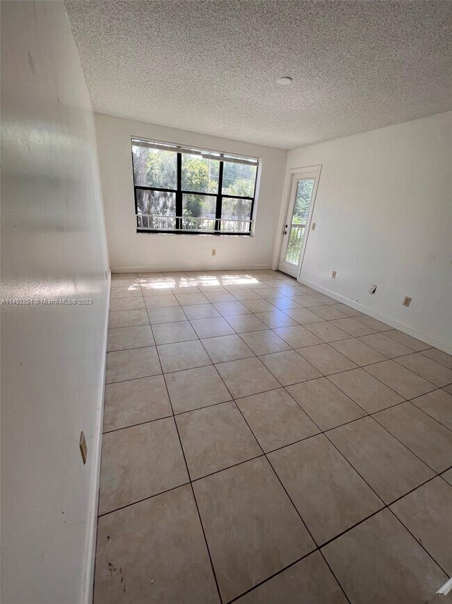 4581 W McNab Rd Unit 20, Pompano Beach, FL 33069 Condo for Rent in