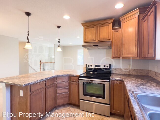 Foto del edificio - 4 br, 2 bath House - 2826 Pinnacle Dr