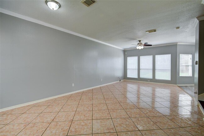 Building Photo - 19402 Hickory Meadow Ln