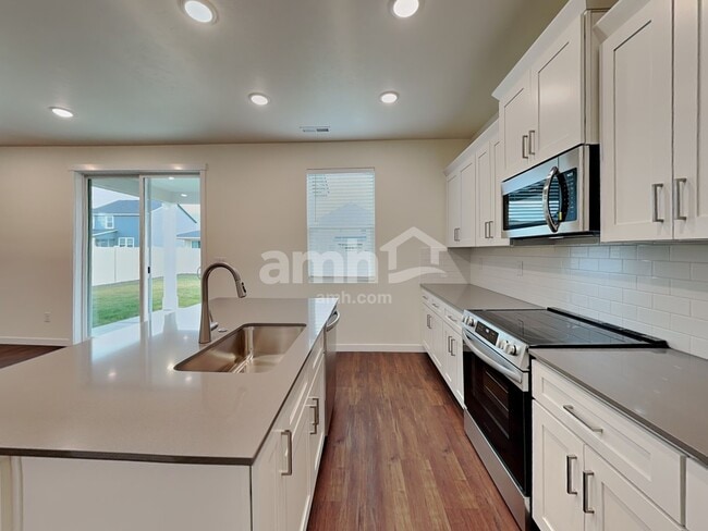 Building Photo - 9503 W Bowie Ct