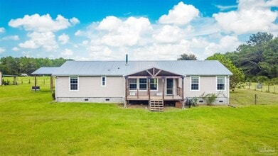 Building Photo - 390 Brooks Rd