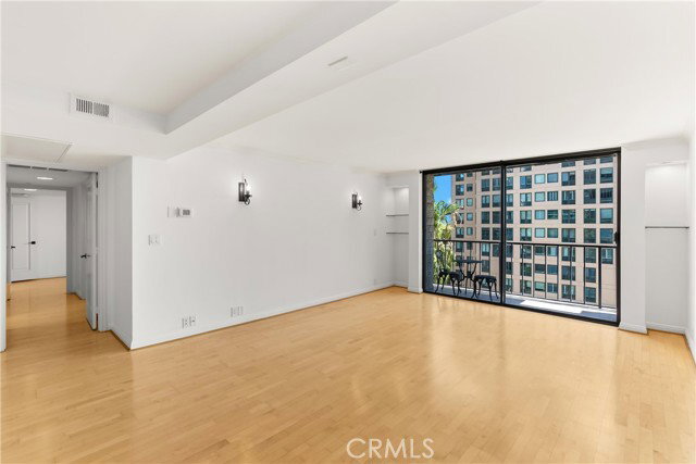 Building Photo - 10535 Wilshire Blvd