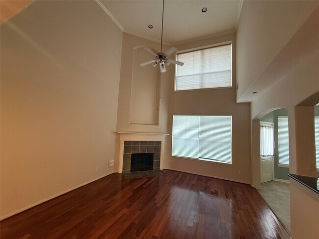 Building Photo - 1627 Penmark Ln