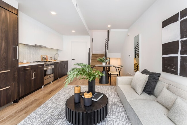 Building Photo - 1288 Howard St