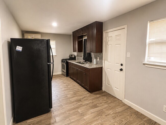 Foto del edificio - 2303 Hadley St