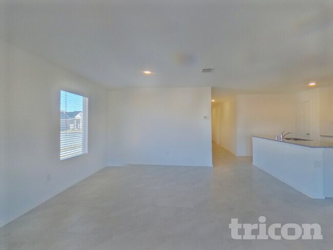 Building Photo - 2500 Bunkerton Dr