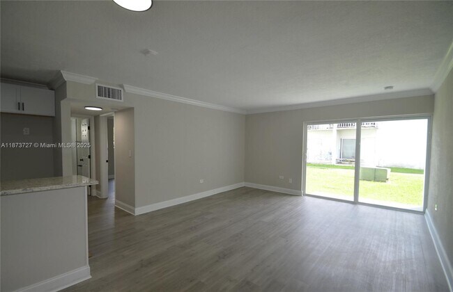 Foto del edificio - 7244 SW 94th Pl