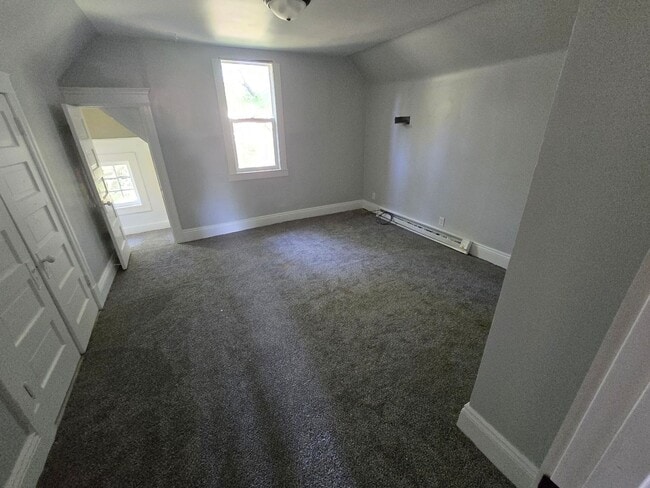 Foto del edificio - 3 Bed 2 Bath 1500.00