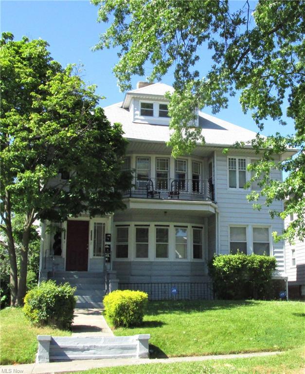 Primary Photo - 3227 E Overlook Rd