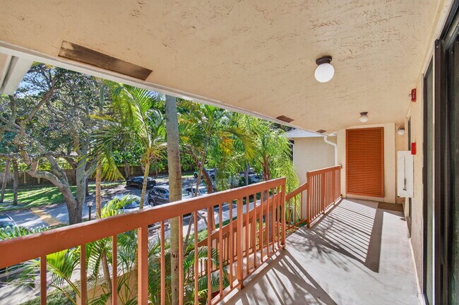 Foto del edificio - 3939 NE 5th Ave