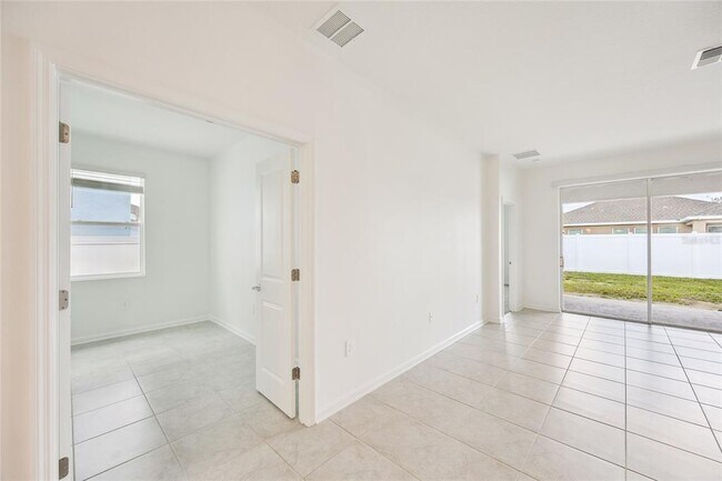 Building Photo - 1018 John Jacob Rd