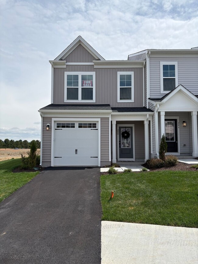 Photo - Brand New Construction in the Glen at Cooks Creek House