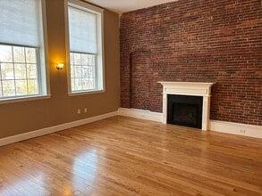 Building Photo - 52 Sanborn St