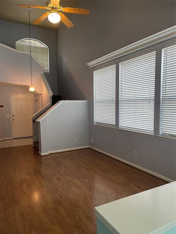 Foto del edificio - 13205 Rochester Ln