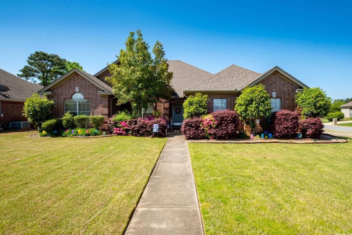 134 Sancerre Dr, Maumelle, AR 72113 House Rental in Maumelle, AR