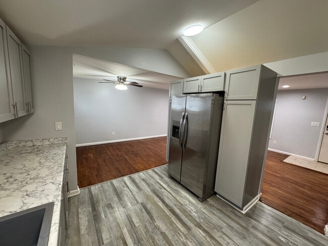 Building Photo - 7 Limetree Ln