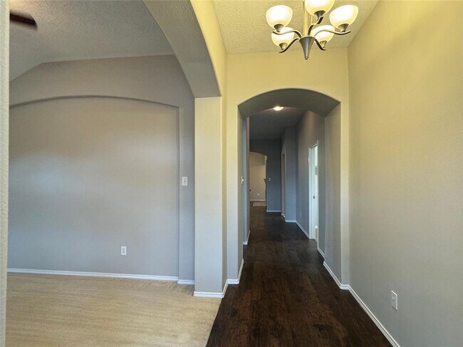 Building Photo - 1919 Louetta Point Cir