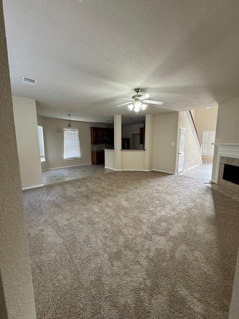 Foto del edificio - 907 Spring Source Pl