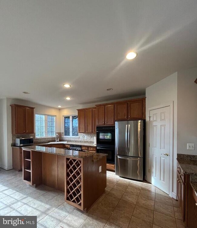 Building Photo - 6148 Michener Dr