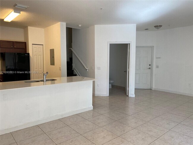 Foto del edificio - 210 NW 109th Ave