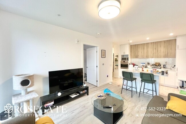 Building Photo - Spacious 1-Bedroom Condo | Fully Renovated...