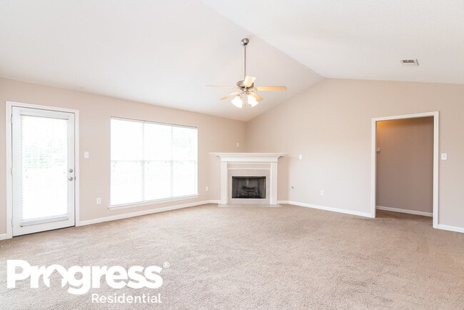 Building Photo - 1706 Avery Cove
