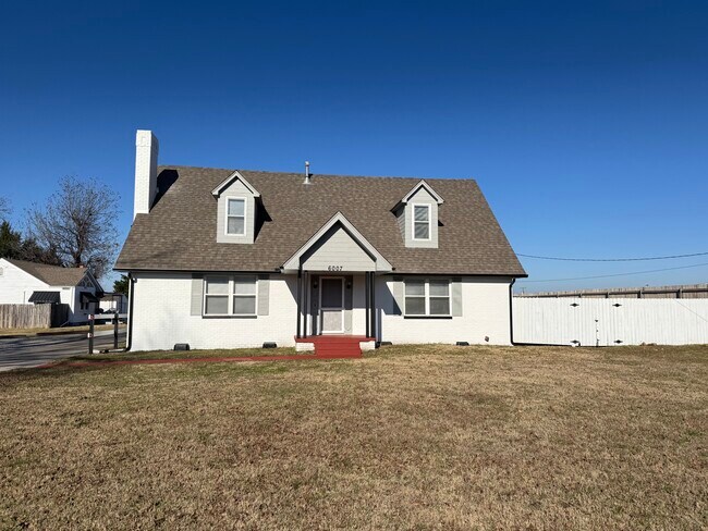 Foto del edificio - 6007 NW 32nd St