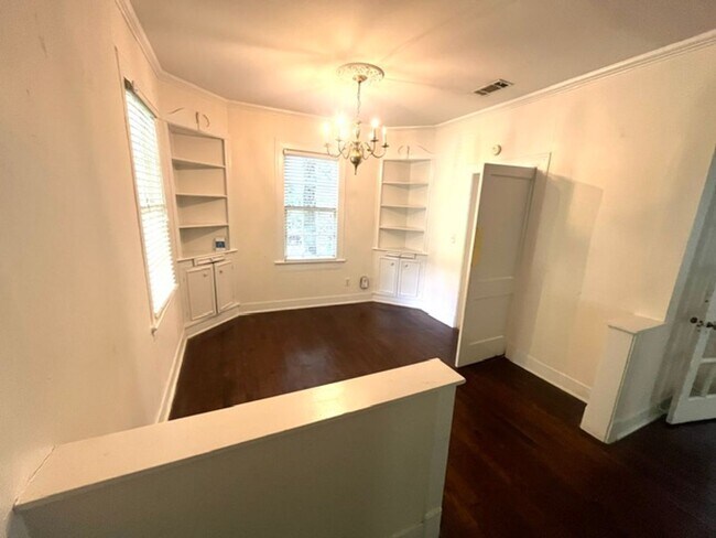 Foto del edificio - Move in Special: 1/2 off First Month's Rent - Located in the incredible Belhaven Historic District