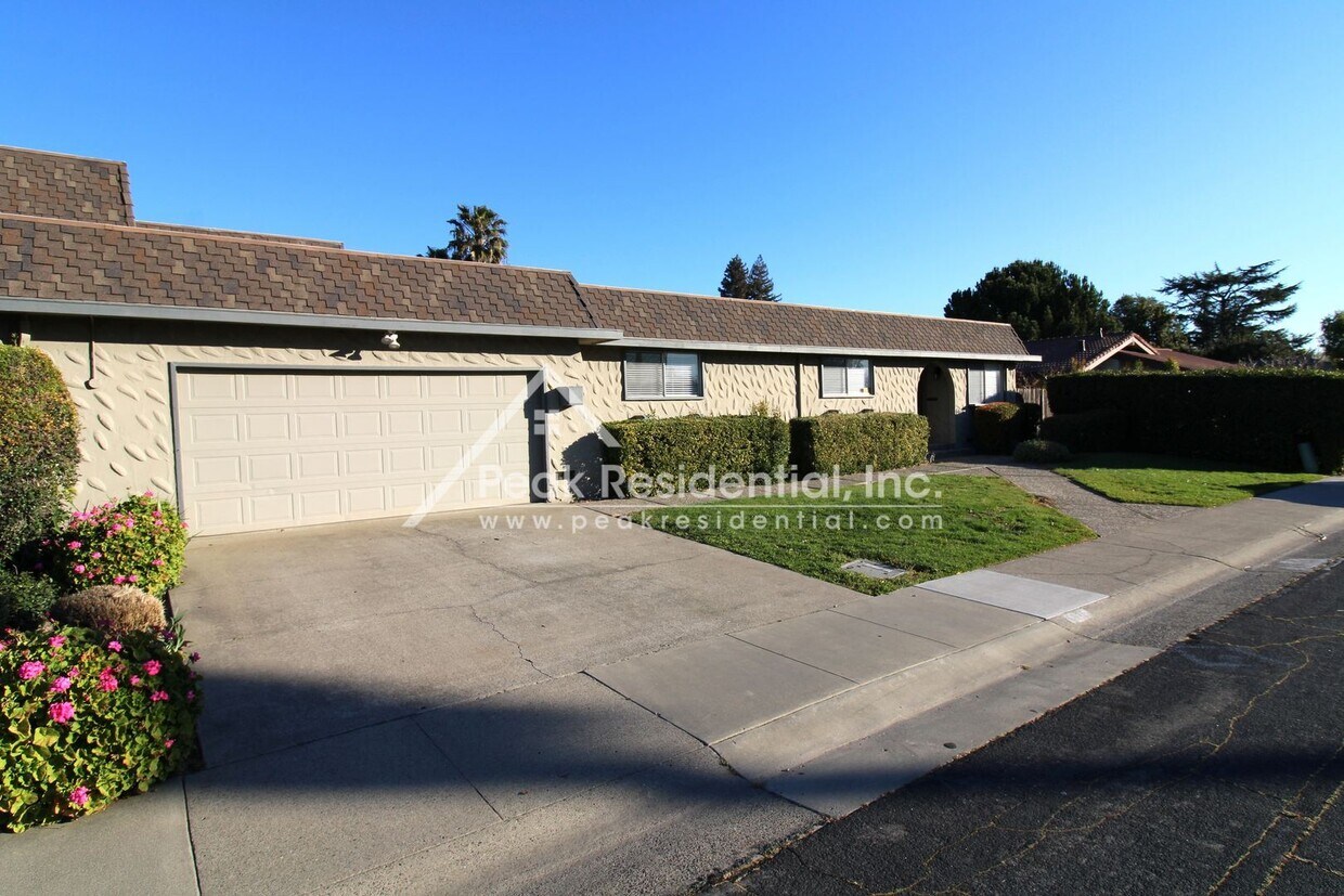 Primary Photo - 3 br, 2 bath House - 6676 Gloria Drive