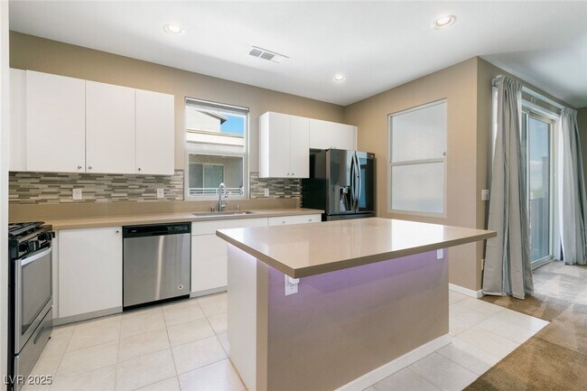 Foto del edificio - 11257 Rainbow Peak Ave