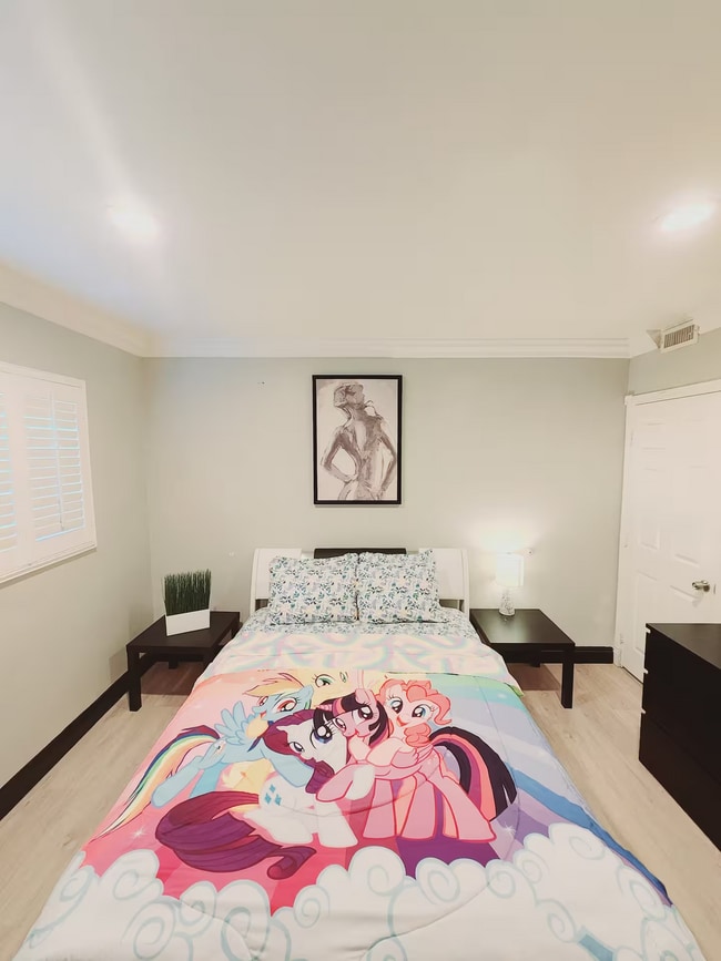 Bedroom 2 - 1214 W Cerritos Ave
