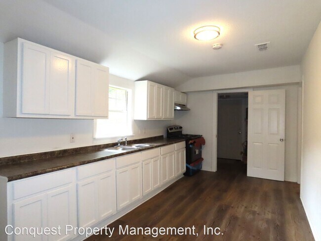 Building Photo - 2 br, 1 bath House - 10124 CR 280